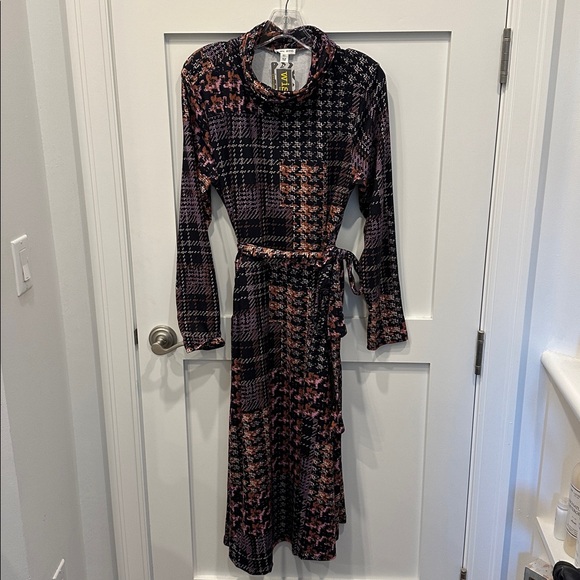 Tribal Jeans Lotus Turtleneck Midi Dress. NWT. Size Large - Picture 1 of 8